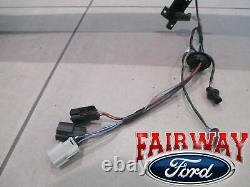 15 À 18 Edge Oem Genuine Ford Rear Tail Lamp Reflector Panel Se & Sel Models